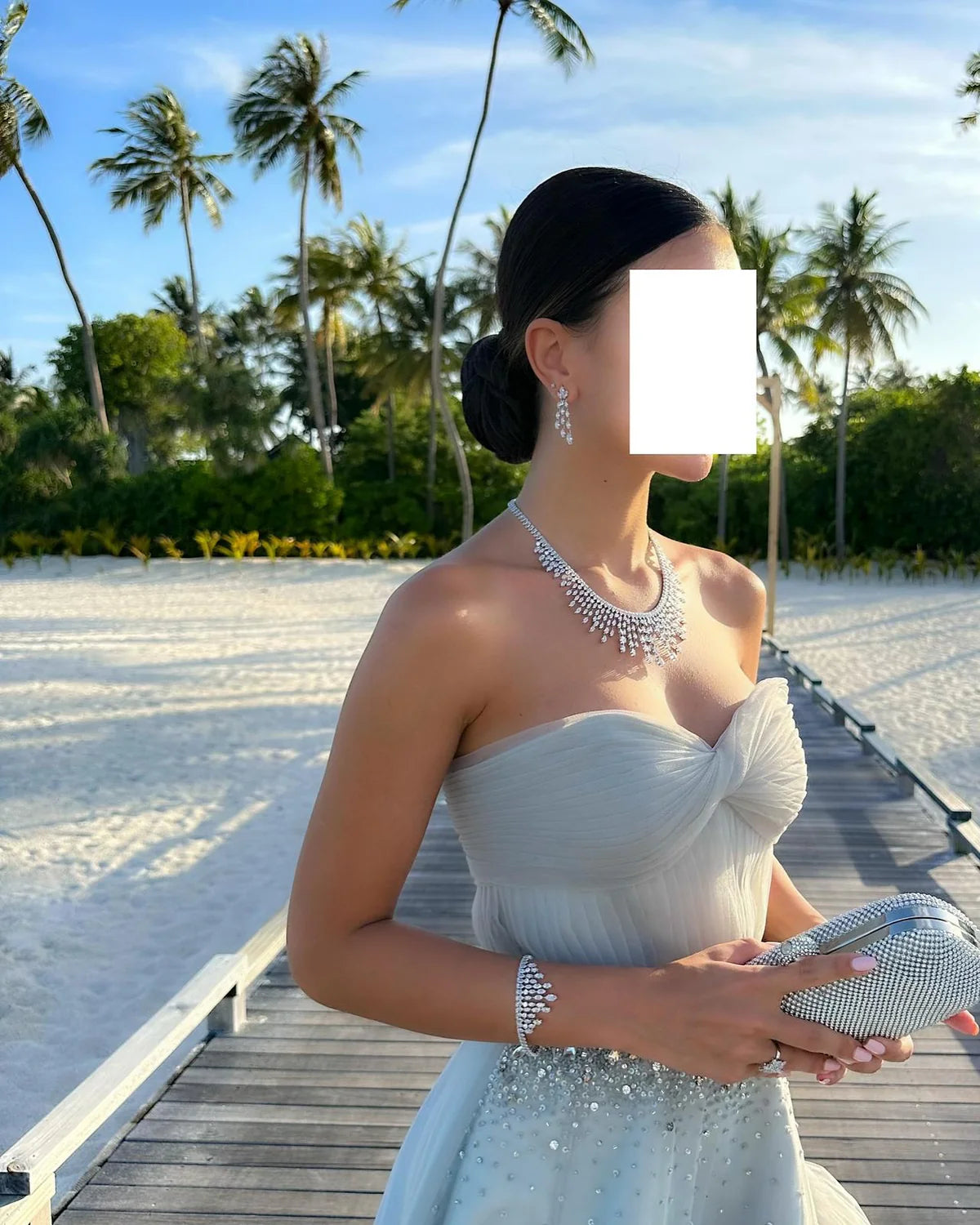 Robe bustier à volants