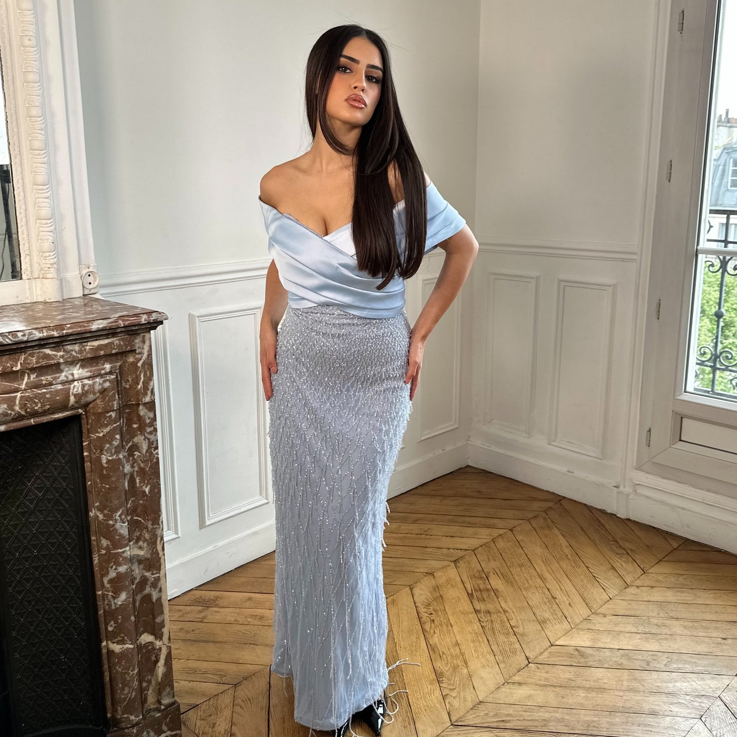 Robe bleue Élégante et Raffinée
