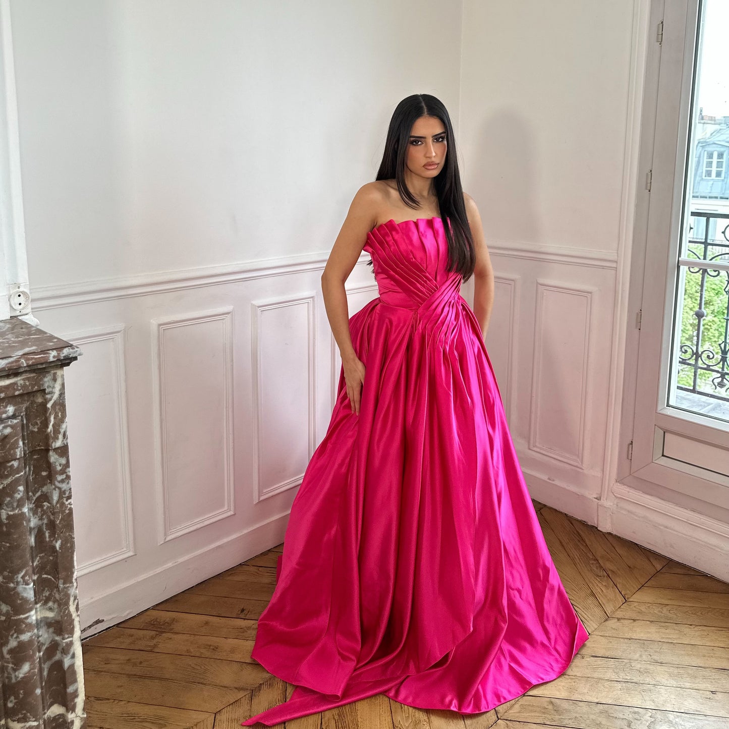 Robe de Soirée Bustier Fuchsia en Satin