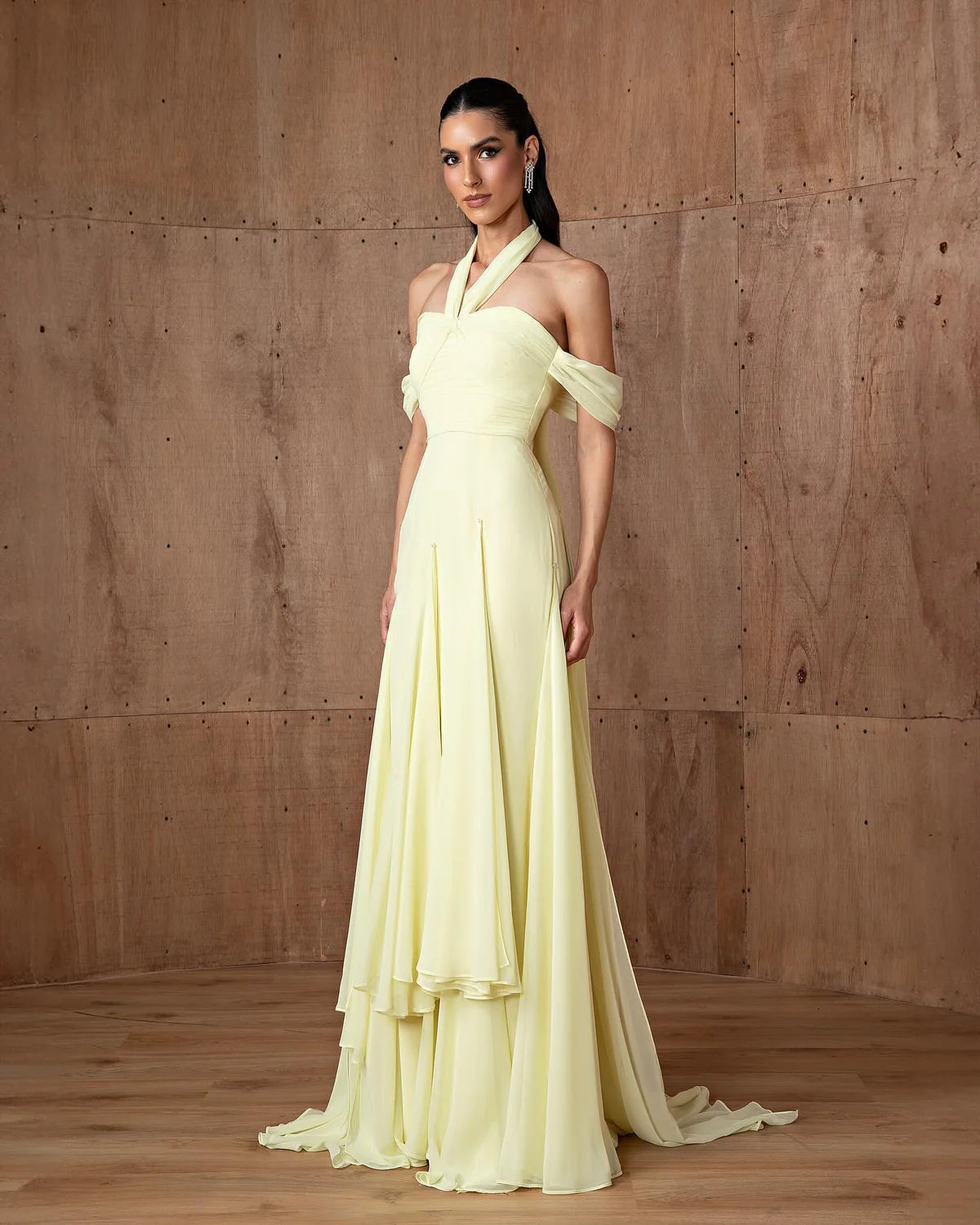 Robe jaune mousseline plissée