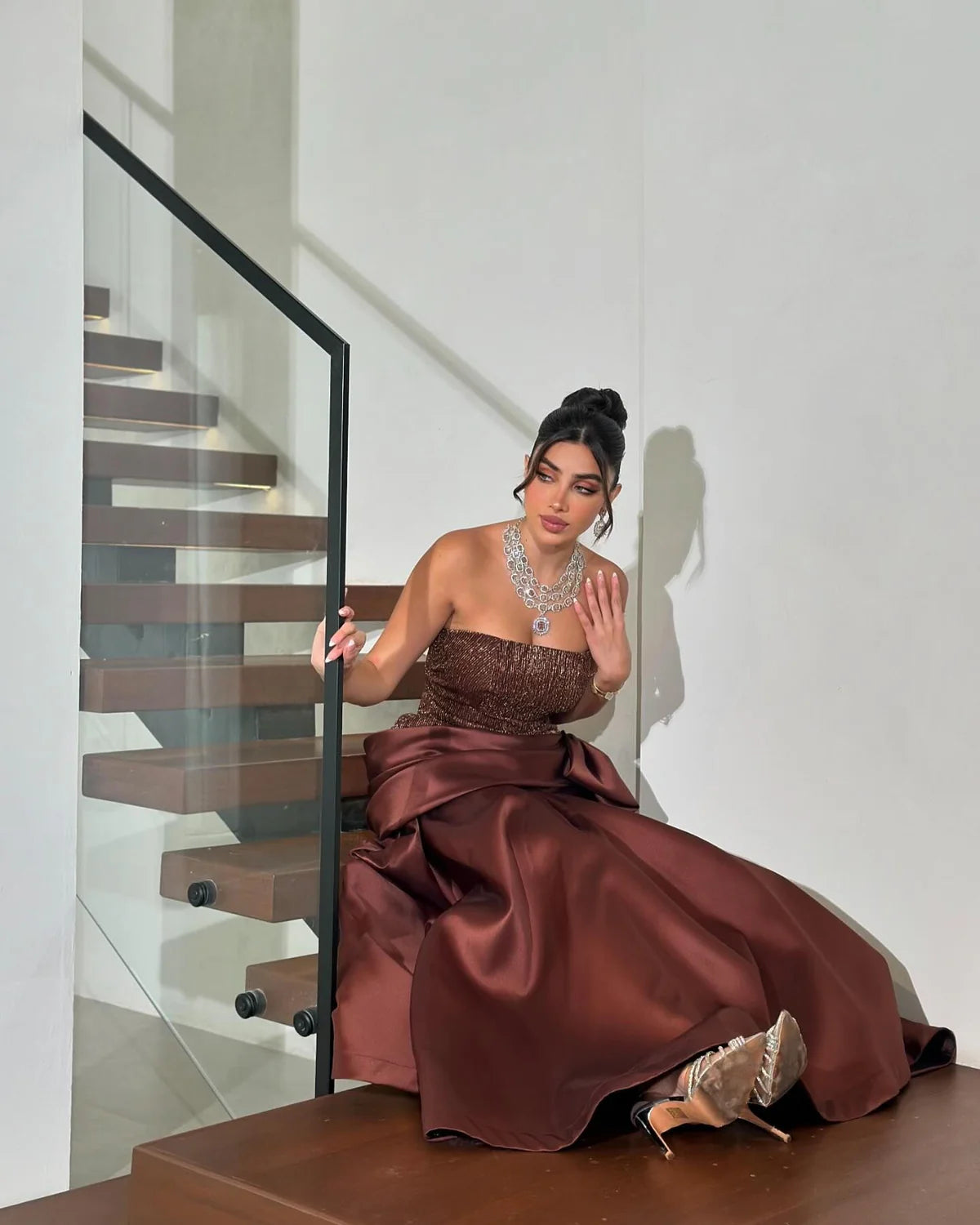 Robe bustier satin marron