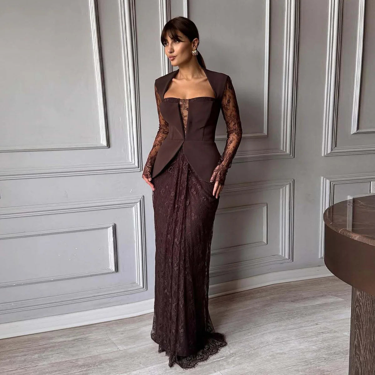 Robe chocolat dentelle