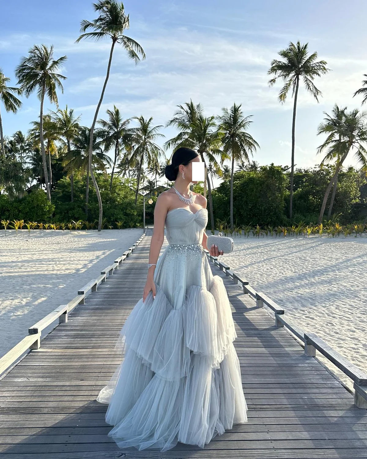 Robe bustier à volants