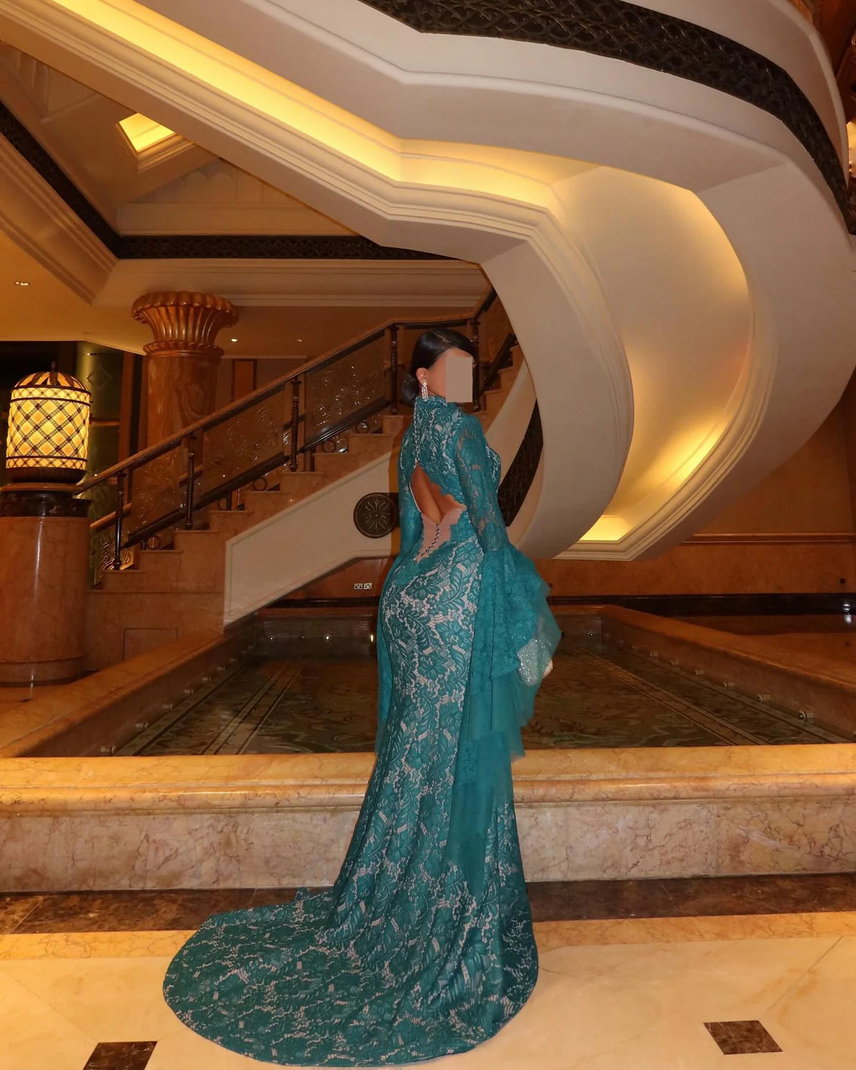 Robe sirène dentelle verte