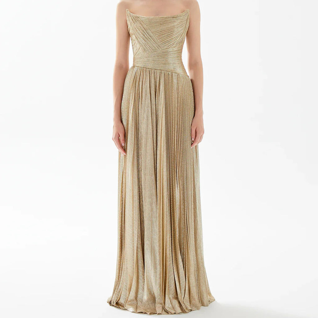 Robe de soirée en or métallique