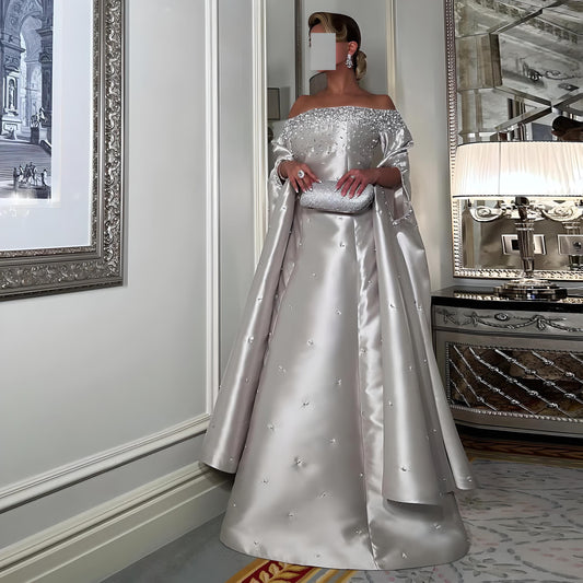 Robe argent perlée