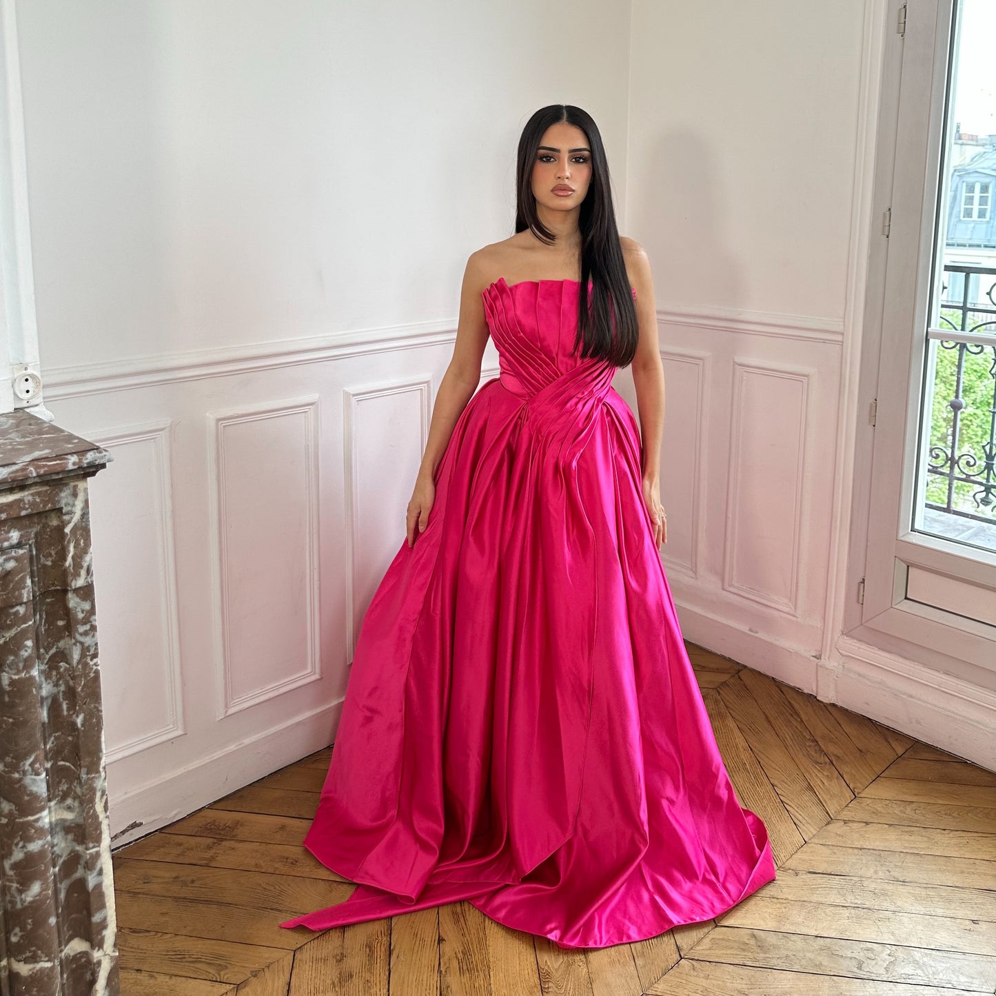 Robe de Soirée Bustier Fuchsia en Satin