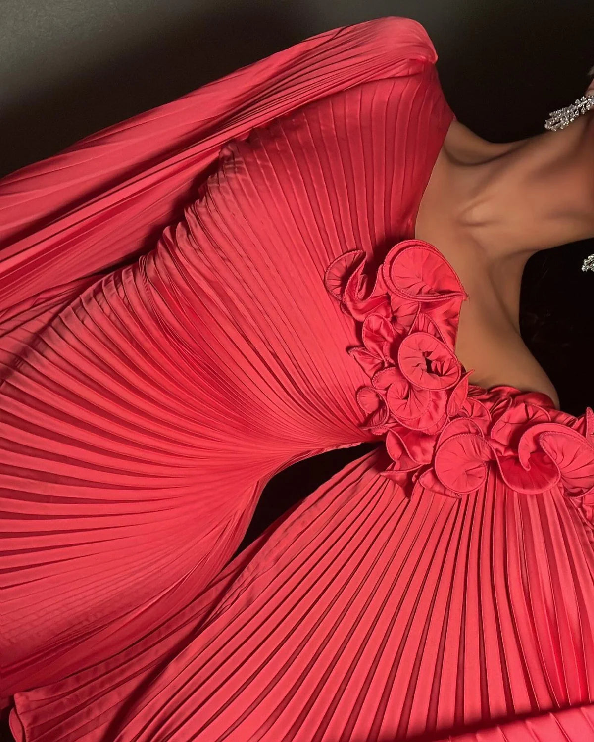 Robe plissée rouge