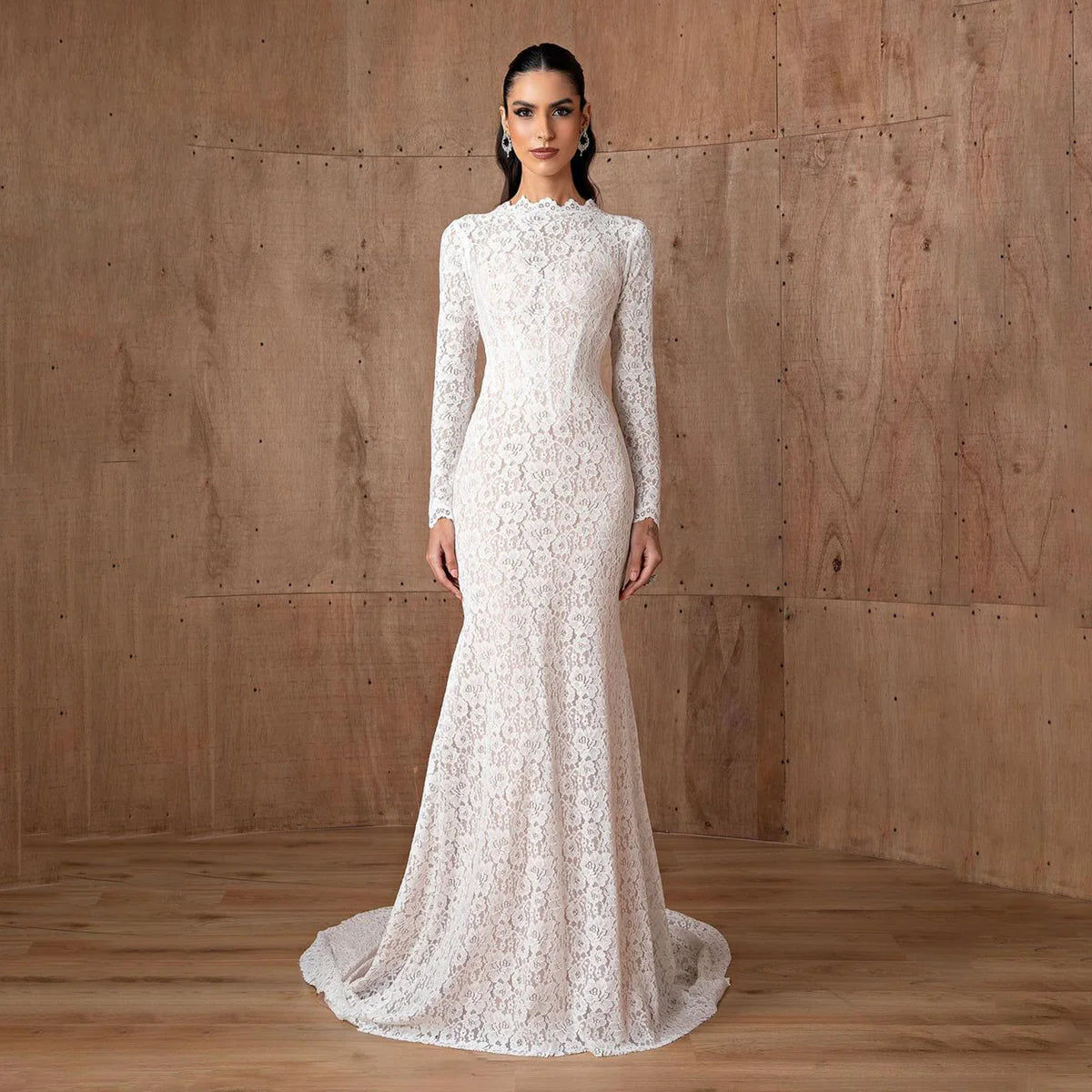 Robe dentelle manches longues