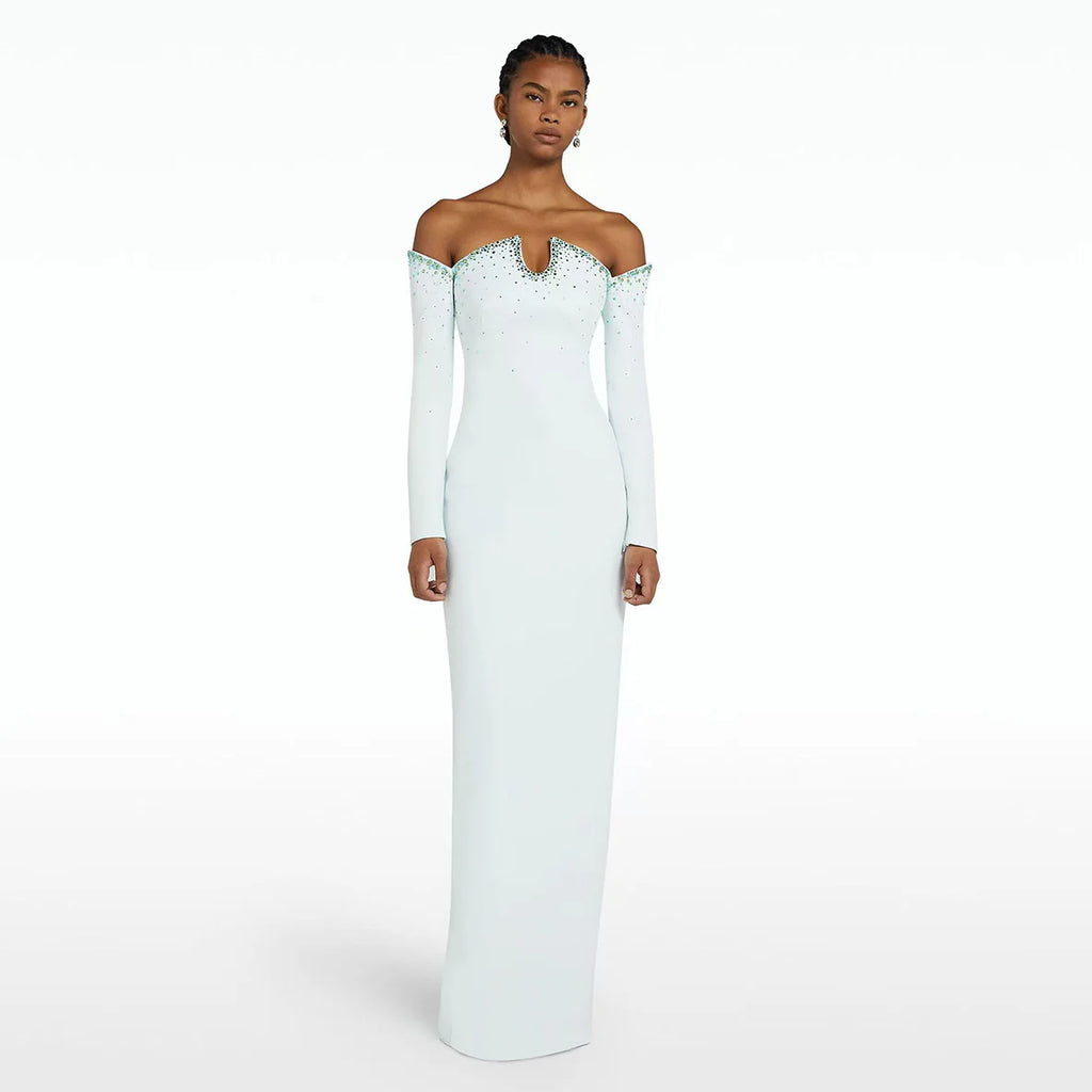 Robe épaules dénudées