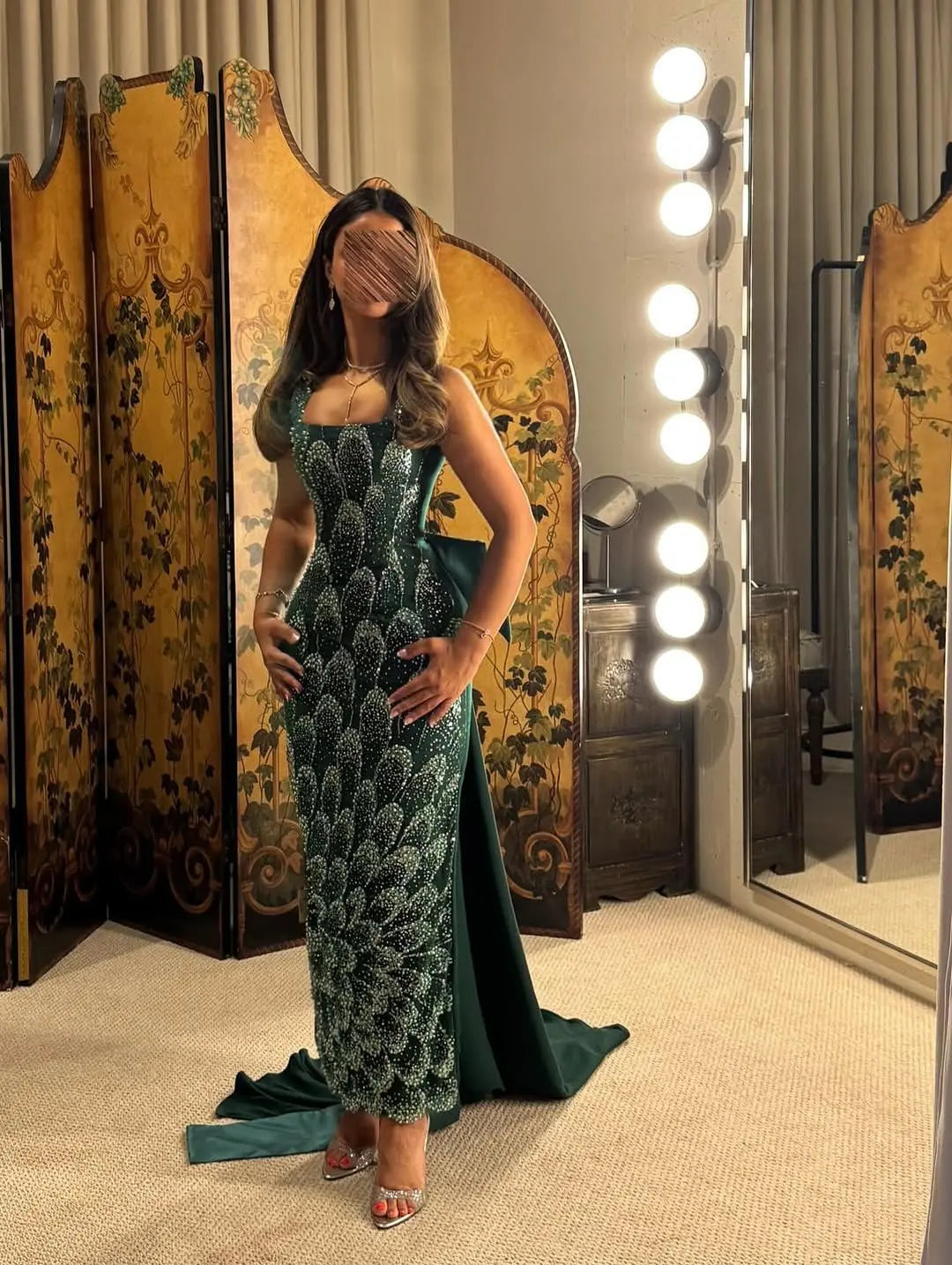 Robe verte cape noeu