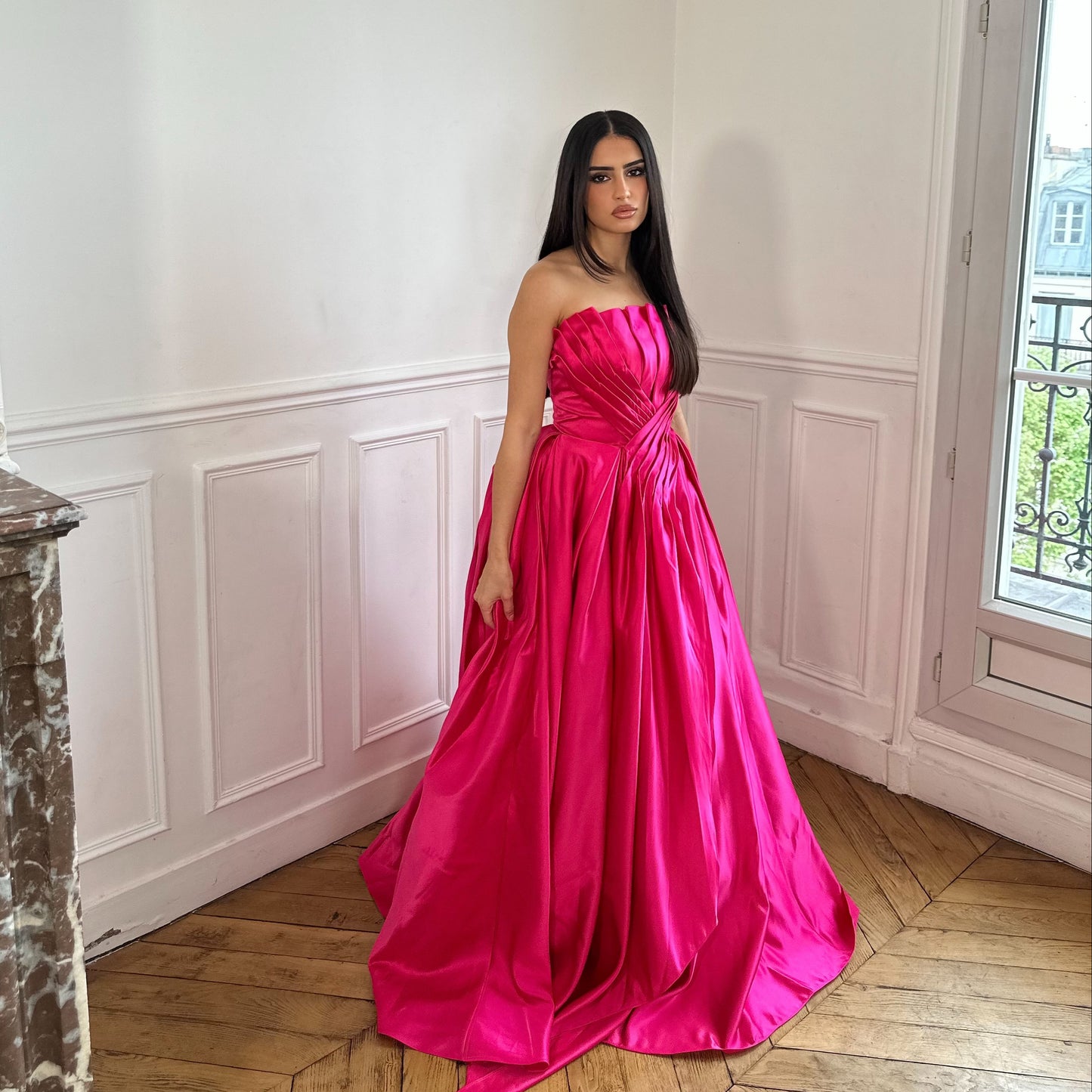 Robe de Soirée Bustier Fuchsia en Satin