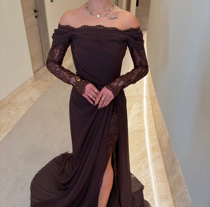 Robe de soirée en mousseline de soie manches en dentelle