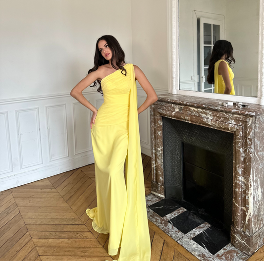 Robe Jaune Drapée à Épaules Détachées