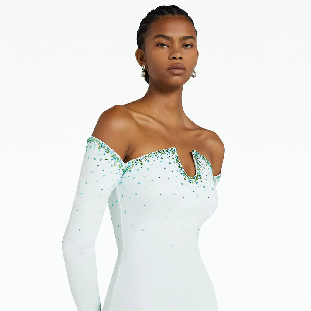 Robe épaules dénudées