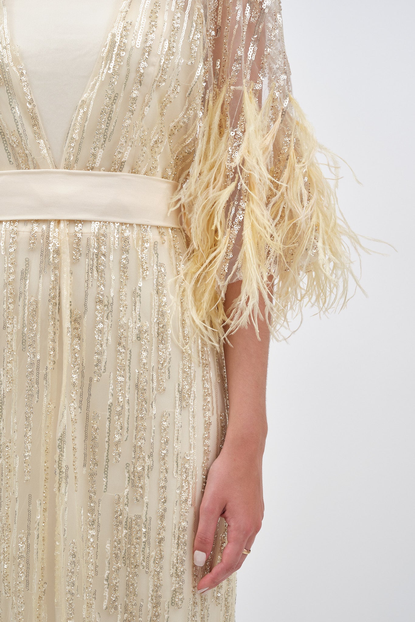 Ecrufarbenes Kleid