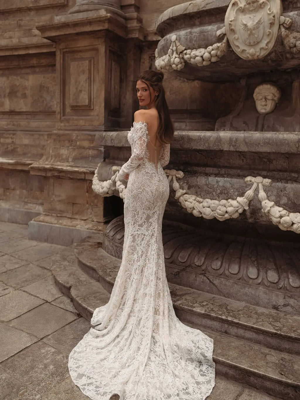 Robe mariée dentelle avec voile