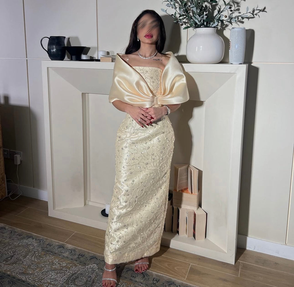 Robe Longue en Satin Brodé